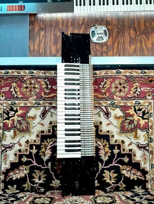 Conjunto manual inferior órgano CONN vintage Minuet 541 excelente proyecto MiDi  Foto 1 de 4