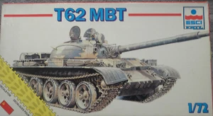 ERTL 8341 SERBATOIO 1-72 T62 M - Kit (inutilizzato - Foto 1 di 2