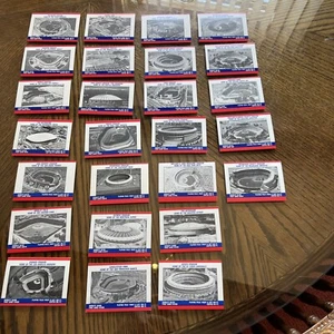 Stadi di baseball Fleer 1988 3 dollari ciascuno - Foto 1 di 12