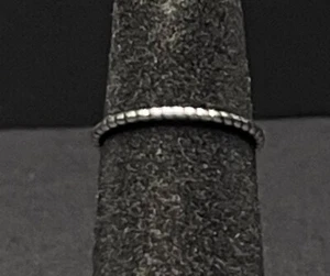 Anillo retorcido vintage Estate antiguo tono plata - talla 3 - Imagen 1 de 4