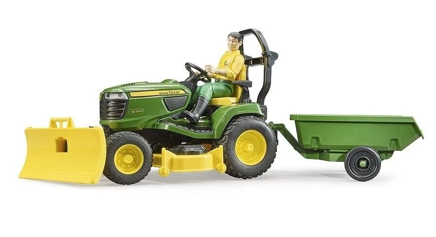 BRUDER John Deere Aufsitzrasenmäher mit Anhänger und Gärtne (62104)
