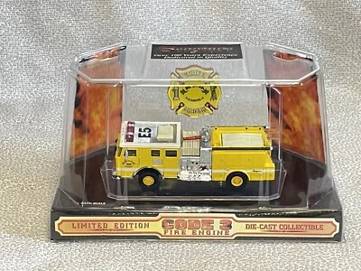 Code 3 Collectibles City of Honolulu Seagrave E5 1/64 - Image 1 of 4