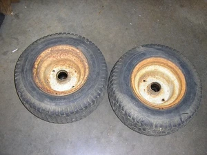 Trattore Simplicity Allis Chalmers 16 x 6,50-8 ruote anteriori e pneumatici 7116 - Foto 1 di 3