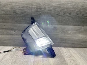 2019 - 2024 Ford Edge Front Right Passenger Side RH Bumper Fog Light Lamp ((8)) - Picture 1 of 15