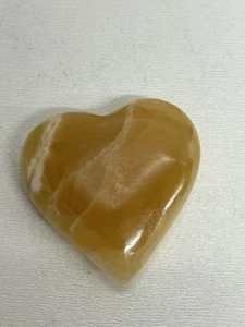 Cuore in pietra di quarzo giallo. Bellissime colorazioni. Molto elegante! - Foto 1 di 2