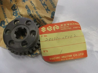 Suzuki TS50 AS 50 OEM NOS transmisión engranaje 3rd 24331-05102 Foto 1 de 2