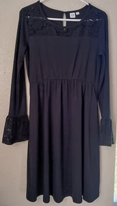 Gap Maternity Dress Size Small ( US 4-6) Black Floral Lace Crew Neck - EUC - Picture 1 of 9