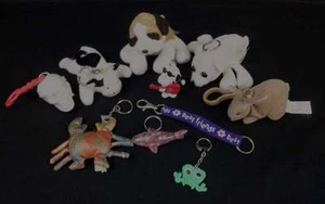 Key Rings Lot Plush Plastic Animals Skull Mixed Lot of 10 - Picture 1 of 4