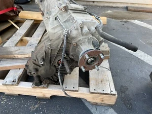 2003-2008 Toyota 4Runner Transfer Case Assembly OEM 4.7L 4WD - Picture 1 of 5