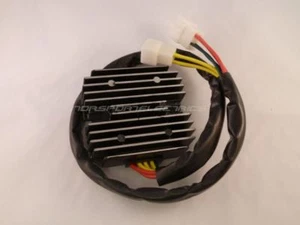 Ducati 600 696 748 750 900 916 944 1000 Regler Gleichrichter - Bild 1 von 1
