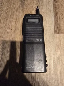 Realistic TRC-221 40-Channel Citizens Band Transceiver Walkie Talkie Black Vinta - Picture 1 of 7