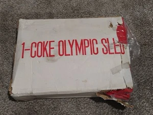 Trineo inflable rojo inflable Coca Cola promocional vintage olímpico de EE. UU.  - Imagen 1 de 5