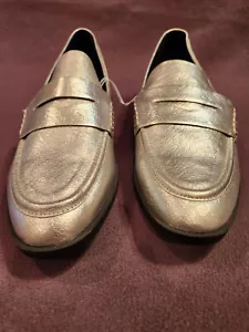 A New Day Bernadette Vegn Leather Metallic Loafer 11" length is 11" Inside - Picture 1 of 5