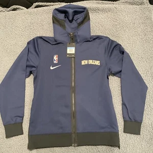 Nike NBA New Orleans Spieler mit mittlerem Reißverschluss auf dem Platz - Bild 1 von 8
