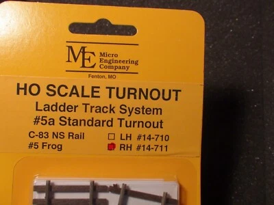 Micro- Engineering #14-711 HO LADDER TRACK SYSTEM TURNOUT RH #5a Code 83 - Image 1 of 4