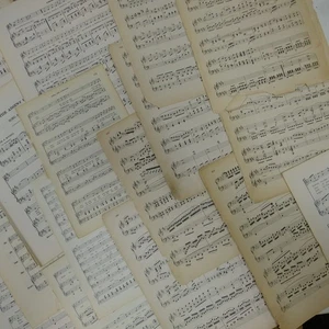 Vintage sheet music paper for art craft decoupage card etc approx 100 sheets 1kg - Picture 1 of 7