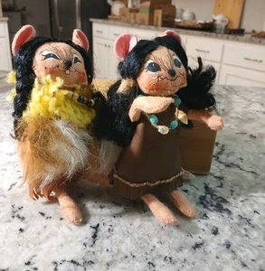 Annalee "Thanksgiving 2 " Indian Girl Mouse.bead Necklace & Shell Necklace. 6" - Picture 1 of 10