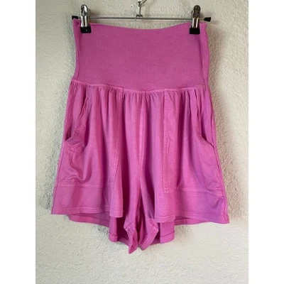 Shorts Aerie rosa com nervuras cintura alta perna larga fluido - Imagem 1 de 4