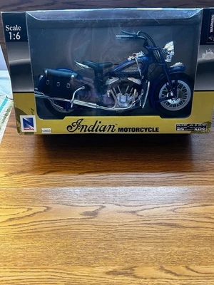 Modelo de motocicleta Indian Chief 1998 vintage escala 1,6 nuevo rayo sellado azul Foto 1 de 4