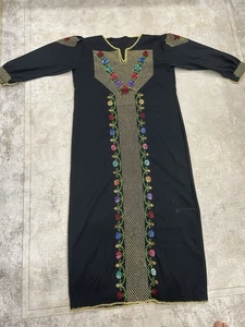 Vintage palästinensisches traditionelles Thobe - handbesticktes Tatreez Kleid - Bild 1 von 9