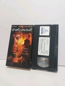 Grausam und ungewöhnlich (VHS, 2002) Thriller Columbia Tristar - Bild 1 von 2