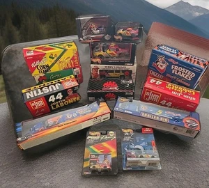 HOTWHEELS/ NASCAR BUNDLE  - Picture 1 of 17
