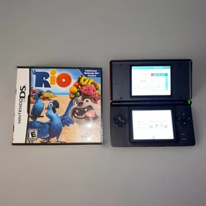 Consola y juego Nintendo DS Lite rojo/negro, probado. Sin cable de carga y sin bolígrafo - Imagen 1 de 7
