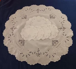 Vintage Madeira Leinen Herzstück Set Tischdecke Untersetzer Deckchen Broderie - Bild 1 von 6