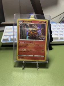 Charizard 010/078 Pokémon GO Holo - Picture 1 of 2
