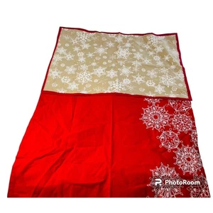 Crate & Barrel Christmas Snowflake Edge Dish Towels 20x30 Bundle Set Of 2 - Picture 1 of 9