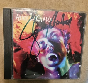 Alice In Chains Facelift CD Autographed by Jerry Cantrell - Imagen 1 de 1