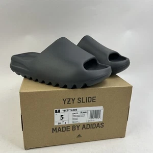 Adidas Yeezy Slide “Granite Black/Grey” ID4132 Men’s 5 New - Picture 1 of 5