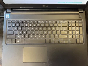 Dell Inspiron 3567 15.6 inch 256 GB, i5 7th Gen., 2.50GHz, 8GB Parts Only - Picture 1 of 5