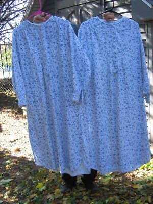 Crabtree & Evelyn Ropa de dormir 2 camisones florales azules chinos de manga larga  Foto 1 de 4