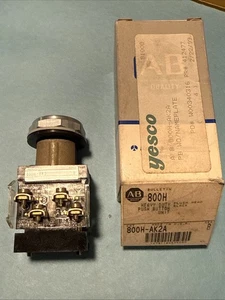 Allen Bradley 800H-AK2A Push Button Heavy Duty Flush Head Black SERIES B￼ - Picture 1 of 6