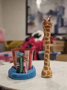 Zootopia 2 Nick & Judy Giraffe Becher Tasse 32oz Brandneu Disney - Bild 1 von 11