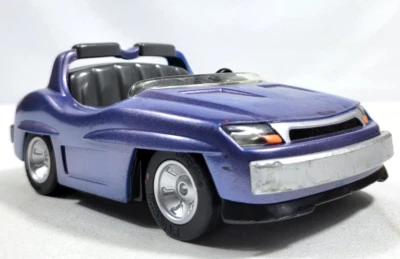 Игрушечный автомобиль Disneyland Autopia Sparky No4 Pullback and Go 2000 представлен Chevron - Изображение 1 из 4