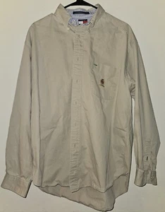 Camisa Tommy Hilfiger Caqui Abotonada Grande - Imagen 1 de 4