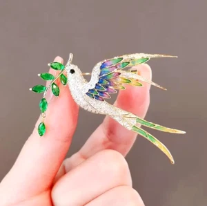 Luxury Copper Green Zircon Peace Dove Brooch Women Girls Unique Gift New - Picture 1 of 4