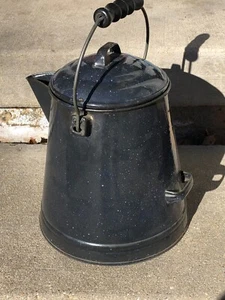 Vintage Coffee Pot Camping Cowboy Enamel Enamelware - Picture 1 of 7
