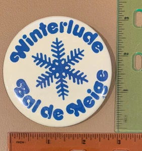 Vintage Winterlude Bal De Neige Button Collectible Ottawa Canada Winter Snow - Picture 1 of 2
