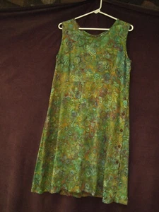 VERY VINEYARD Dress~Stunning Batik w/ Artsy Side Buttons~Rayon~XL~38" Bust~EUC - Picture 1 of 6