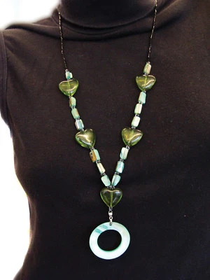 MARKENLOS Wunderschöne Brillenkette Brillenband Brillenkordel Band für Brille NEU