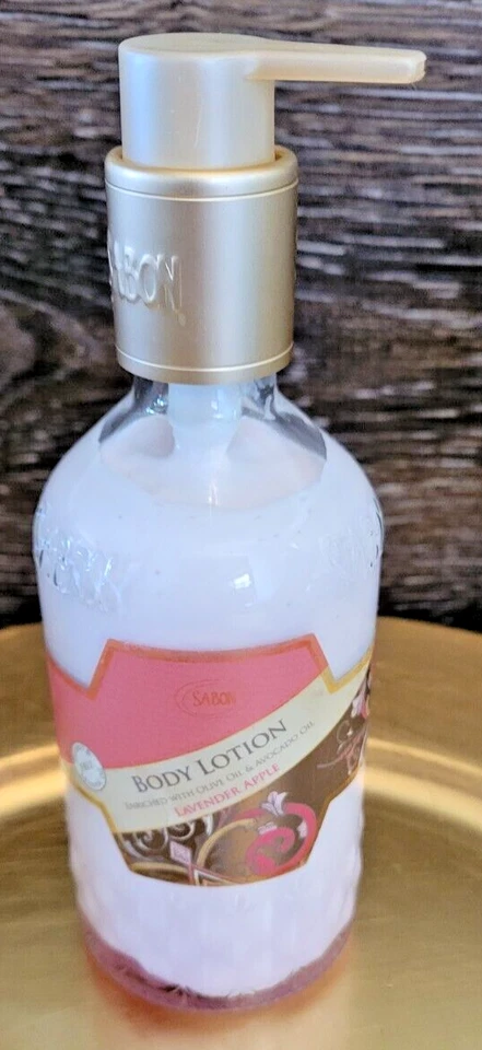 Лосьон для тела Sabon, обогащенный оливковым маслом и маслом авокадо — лавандовое яблоко — 7 унций - Изображение 1 из 1