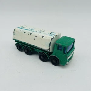 Vintage Lesney Matchbox Series No. 32 BP Leyland Petrol Tanker - Picture 1 of 3