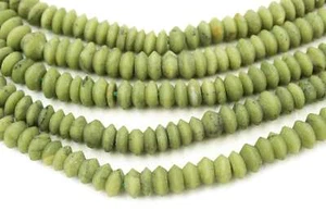 Grüne Jade Afghani Untertasse Perlen (5-6 mm) Rustikal Undurchsichtig Grün (2412A256) - Bild 1 von 8