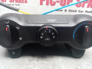 Kia Picanto Mk3 17-23 Heater Control Switch Panel No A/C 97250-G6950 376803 - Picture 1 of 5