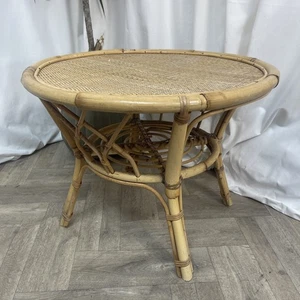 Vintage Bambusrohr runder Tisch 60 x 45 cm mit Zeitungsablage - Bild 1 von 5