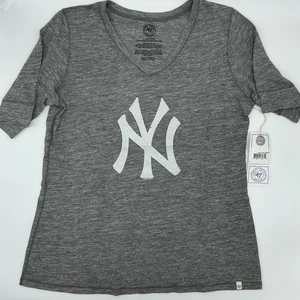 NEW New York Yankees ‘47 Brand MLB Woman's Gray V Neck T-Shirt Size XL NWT - Picture 1 of 10