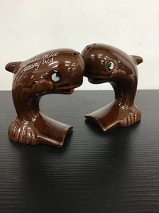 VINTAGE Whale Salt & Pepper Shakers - Whale World Albany Souvenir  - Picture 1 of 4